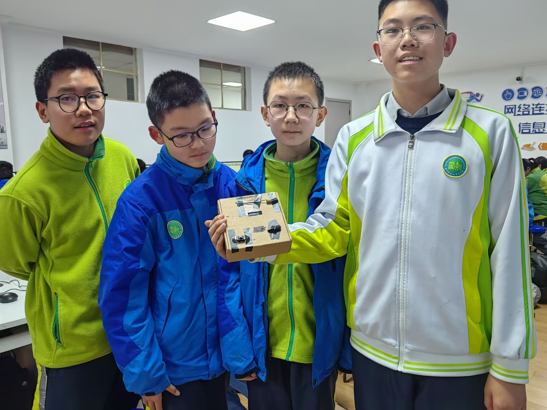 科学调查体验5.jpg 科学调查体验5.jpg